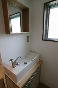 浅賀マンションの洗面所