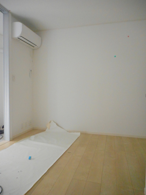 LE　KATOの居間・リビング|ゆとりの洋室８．５帖