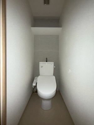 【トイレ】 | フォーリアライズ難波リアン