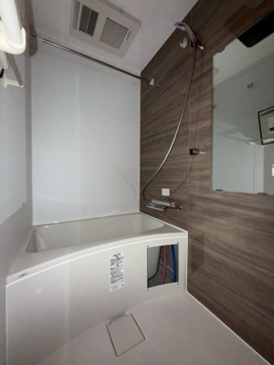 【浴室】 | フォーリアライズ難波リアン