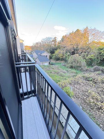 【バルコニー】