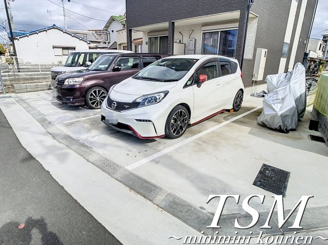 ケイメゾン２の駐車場