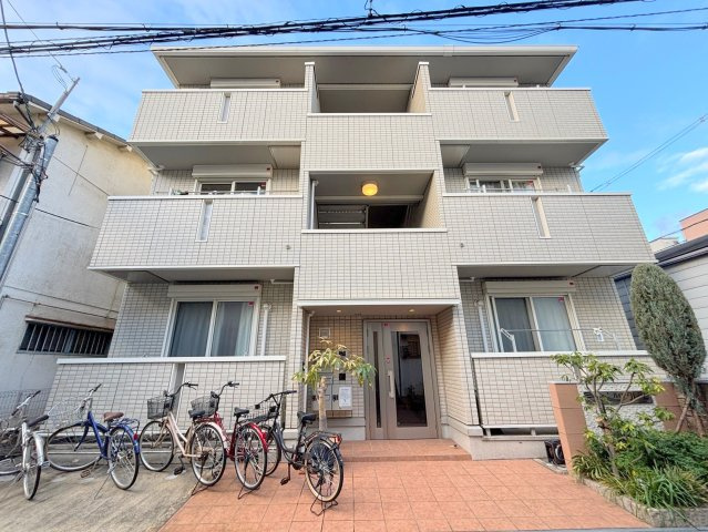 ハイツ・クレールの外観