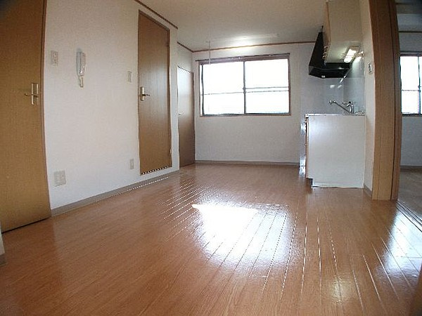 あけぼのコートの居間・リビング