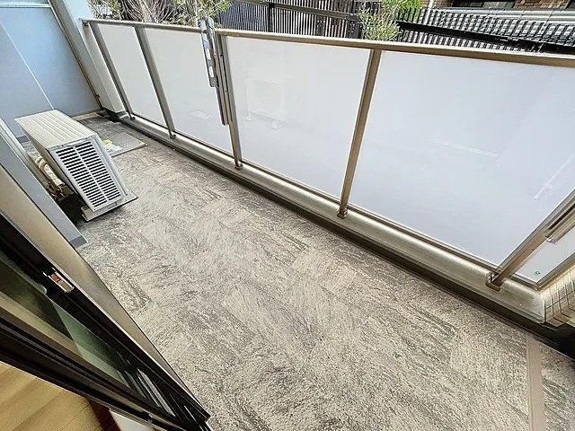 アトラス六甲のバルコニー