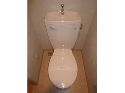 プレサンス三宮花時計前のトイレ