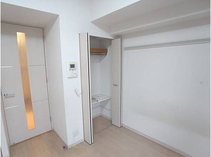 プレサンス三宮花時計前の収納