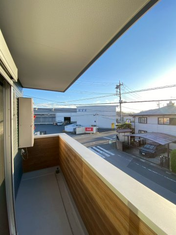 【バルコニー】