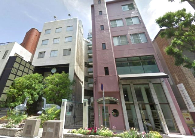 クイーンズビル中山手の外観