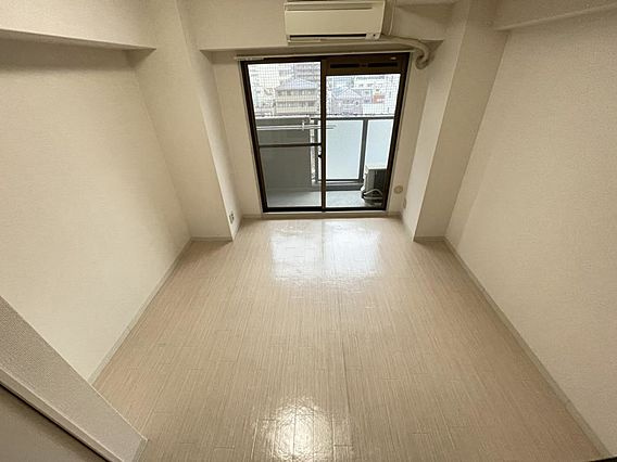 サンプラザ三宮70の居間・リビング