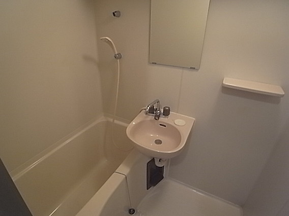 シャルマンフジ御影参番館の浴室