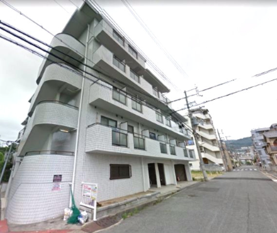 シャルマンフジ御影参番館の外観