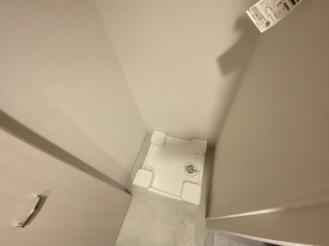 プロヴィスタ神戸三宮EASTの洗面所