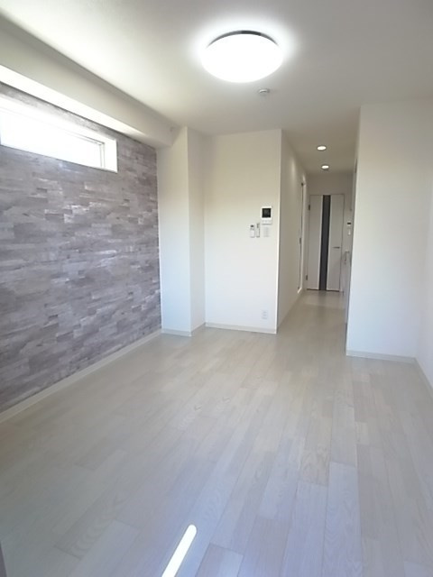 RYOWA RESIDENCEの居間・リビング