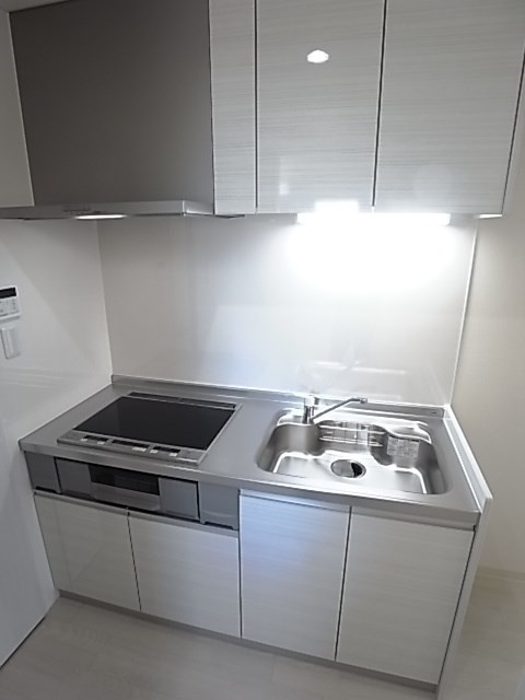 RYOWA RESIDENCEのキッチン