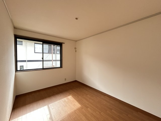 ウェル高の原の寝室|使い勝手のいい寝室です