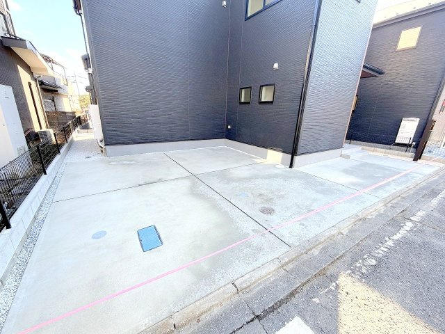 あきる野市五日市全４棟　新築分譲の駐車場