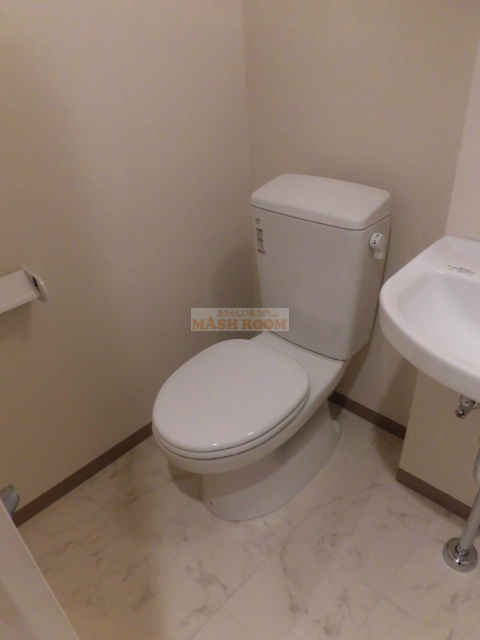 中野区本町２丁目の賃貸マンションのトイレ