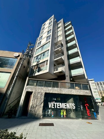 アーバンフラッツ湊町の外観