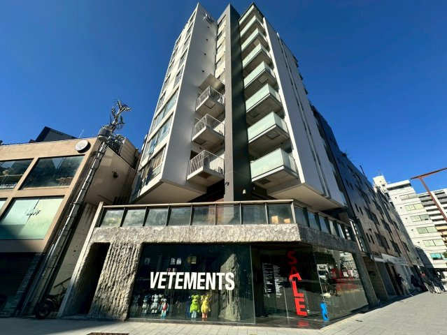 アーバンフラッツ湊町の外観