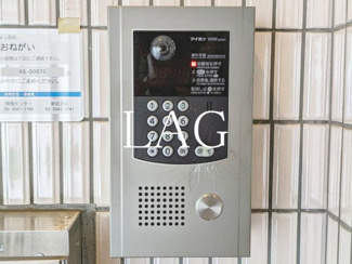 【セキュリティ】 | サンリプル | オートロックです。