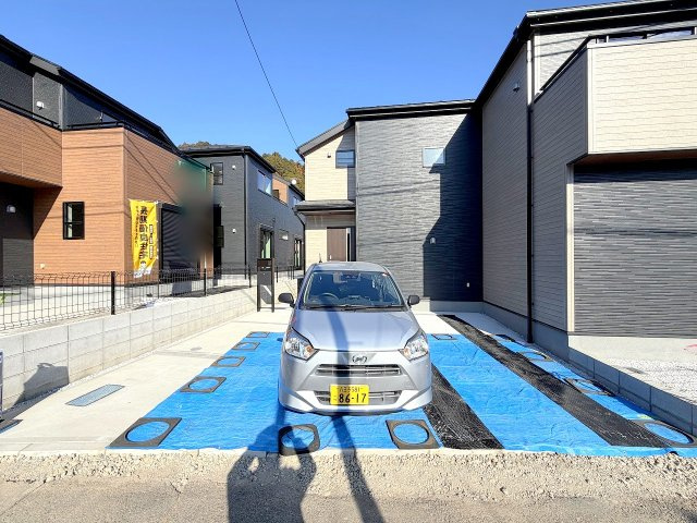 あきる野市五日市全４棟　新築分譲の駐車場