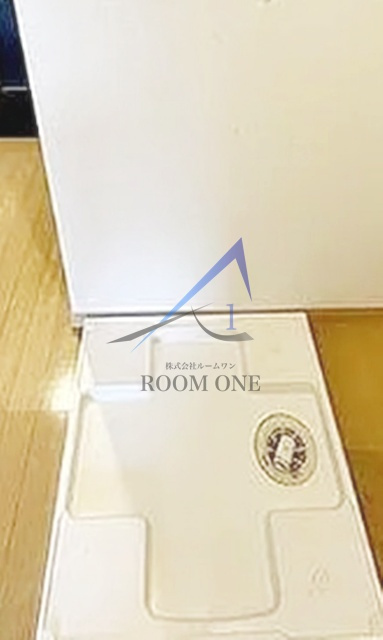 ジュエル雪谷大塚の設備|洗濯機置き場です。