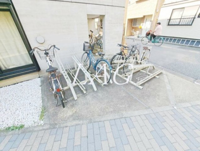 【その他共用部分】 | ＬＵＯＲＥ新井薬師 | 駐輪場です。