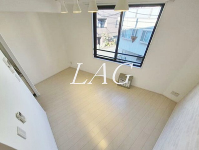 【寝室】 | ＬＵＯＲＥ新井薬師 | 寝室です。