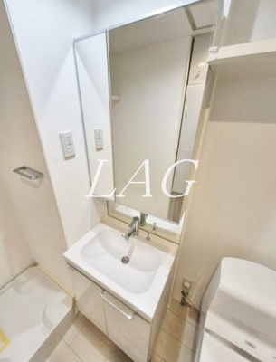 【洗面所】 | ＬＵＯＲＥ新井薬師 | 洗面台です。