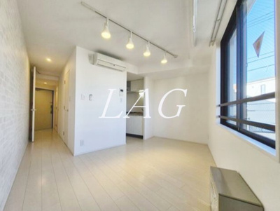 【居間・リビング】 | ＬＵＯＲＥ新井薬師 | 洋室のお部屋です。