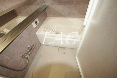 【浴室】 | エレガンス・ヴィラ | お風呂です。