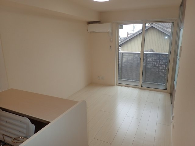 ラ・メール知多の居間・リビング