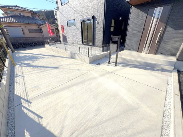 あきる野市五日市全４棟　新築分譲の庭