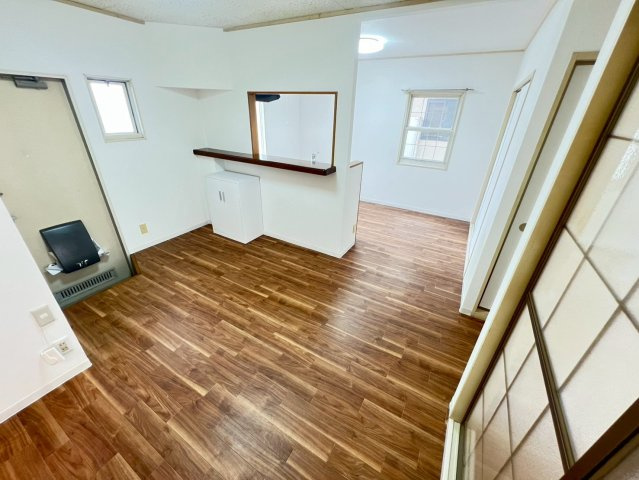 【居間・リビング】 | アスモ美しが丘　B