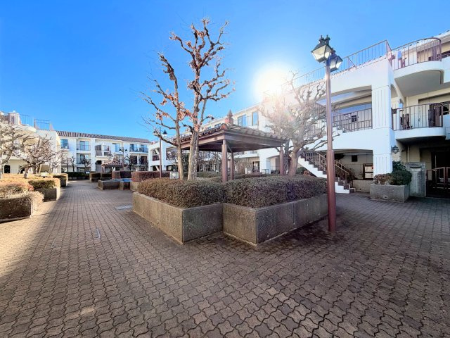 【その他共用部分】 | プリシード市ヶ尾 | ◆その邸が魅せる、気品・上質・重厚感・極細やかさ、そのすべては訪れた者に安らぎと品性を与える特別な空間です。ここに住むからこそ意味がある。すべての（始まり）をここから迎えます。