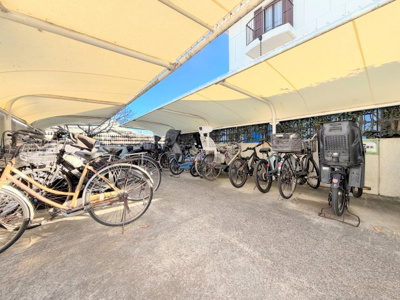 【駐輪場】 | プリシード市ヶ尾 | ◆子育て世代のスタッフもいますので、お客様目線での物件選び、ご提案が可能です。お問い合わせいただきました物件以外も多数ご紹介させていただきます。