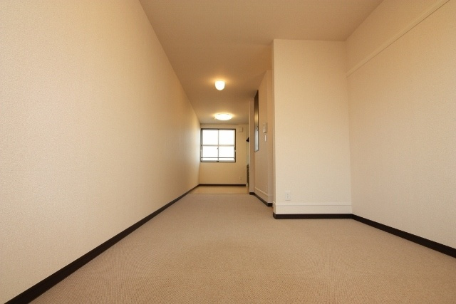 レオネクストＳＵＮＦＬＯＷＥＲの居間・リビング