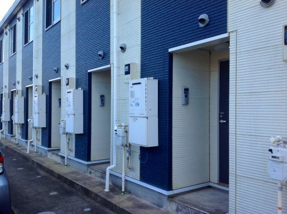 レオネクストＳＵＮＦＬＯＷＥＲのエントランス