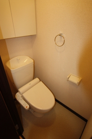 レオネクストＳＵＮＦＬＯＷＥＲのトイレ