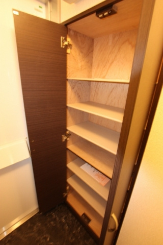 レオネクストＳＵＮＦＬＯＷＥＲの収納