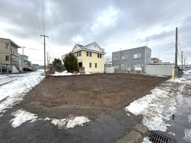 【その他】 | 川下1条5丁目 | ●公園向かい！南西・南東の角地！
●土地面積約67.79坪、現況更地