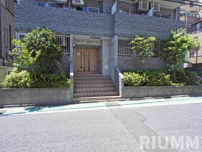 【エントランス】 | スカイコート早稲⽥第５