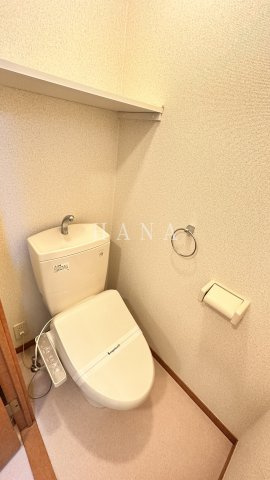 セイクレッドヒルズのトイレ|温水洗浄便座あり