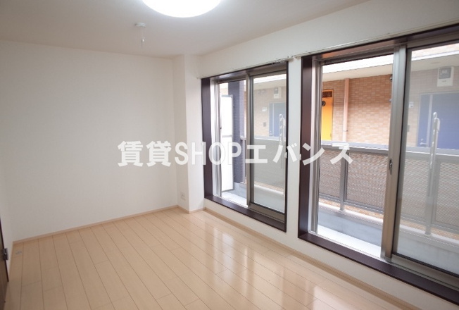  | グランデ・コモド