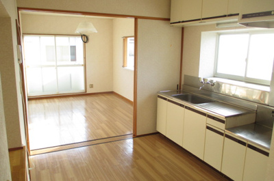 【居間・リビング】 | ルプチーニ松岡I | 内装です