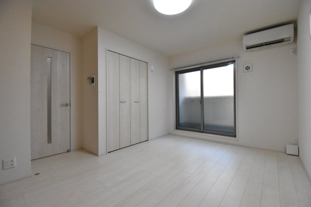 フジパレス杉本町駅西Ⅳ番館の居間・リビング