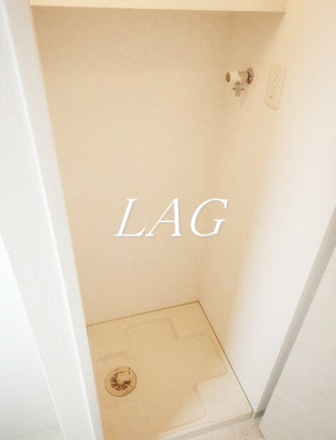 【設備】 | ガーラ・シティ深川森下 | 室内洗濯機置き場です。