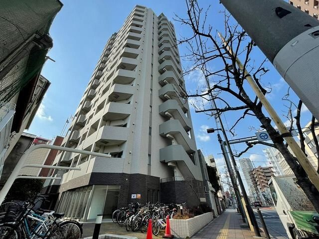 Ｒｉｓｉｎｇ　ｐｌａｃｅ南千住の外観