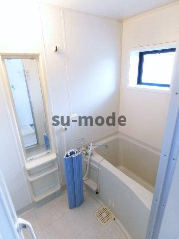 ハイムソレーユの浴室